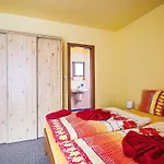 Alice I- By Interhome Apartman