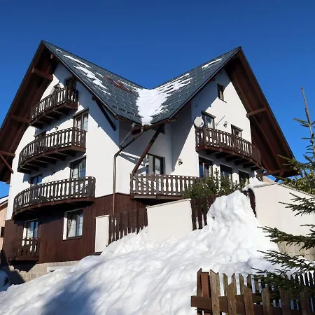 Alice I- By Interhome Apartment *