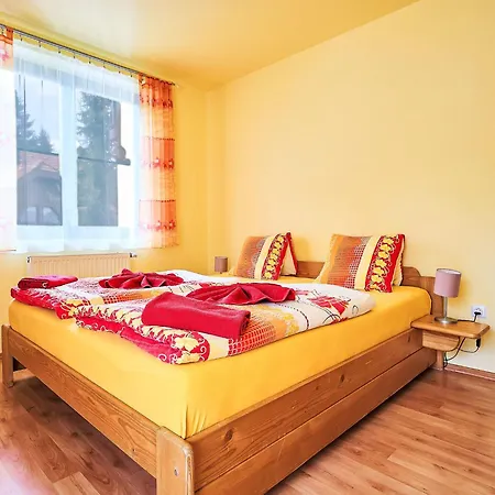 Alice I- By Interhome Apartment